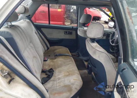 1990 Honda Civic Lx из США, поврежденный, VIN 1HGED3659LL018807